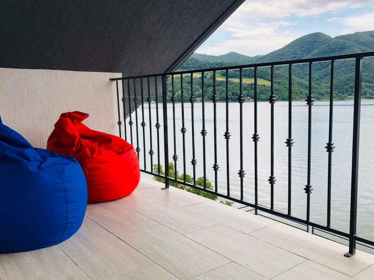 Noah River House Guest house *